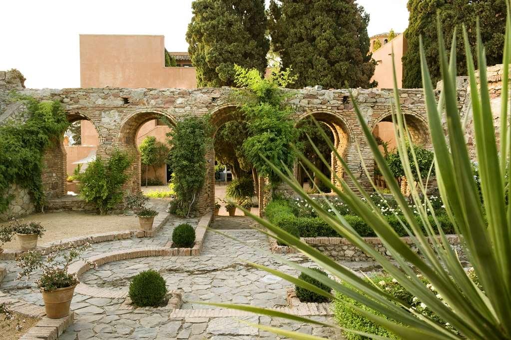 Soho Boutique Castillo De Santa Catalina - Adults Recommended Malaga Exterior photo Alhambra